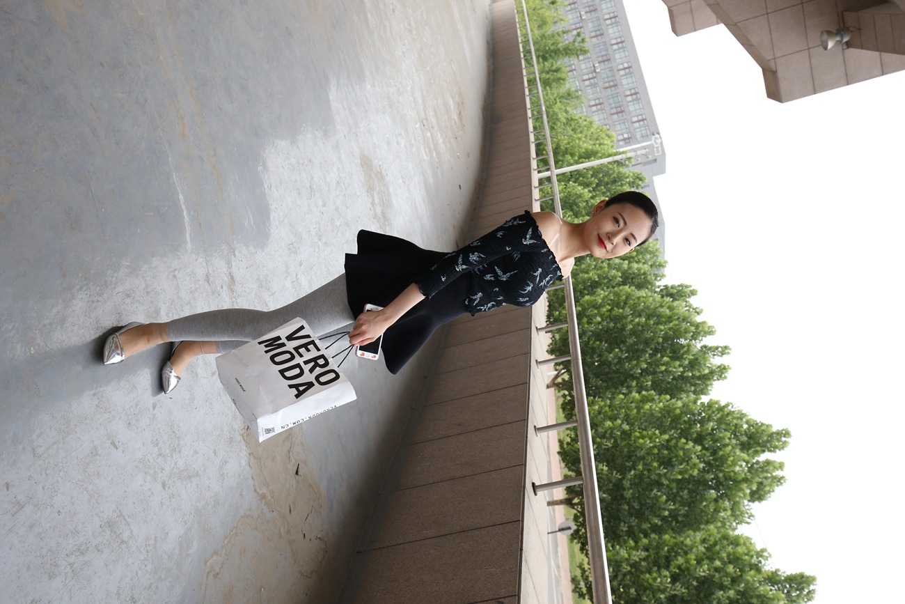 图片[70]-大西瓜爱牙膏-早期作品-Z3-6 空姐灰丝 (4)[59P] – 速更版-美库