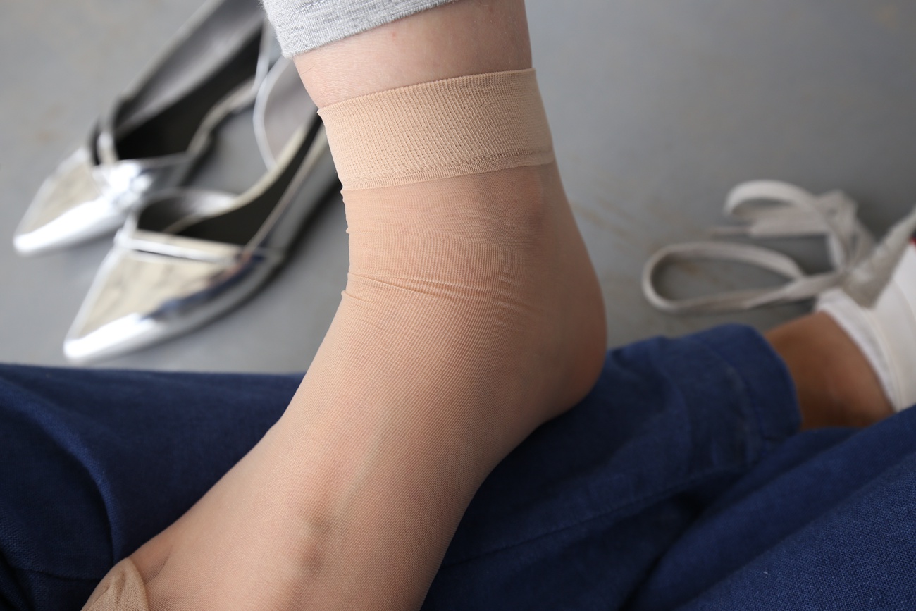 图片[81]-大西瓜爱牙膏-早期作品-Z3-6 空姐灰丝 (4)[59P] – 速更版-美库