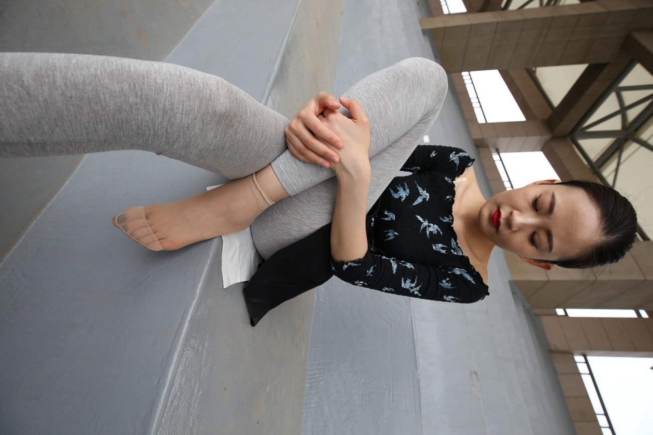 图片[82]-大西瓜爱牙膏-早期作品-Z3-6 空姐灰丝 (4)[59P] – 速更版-美库