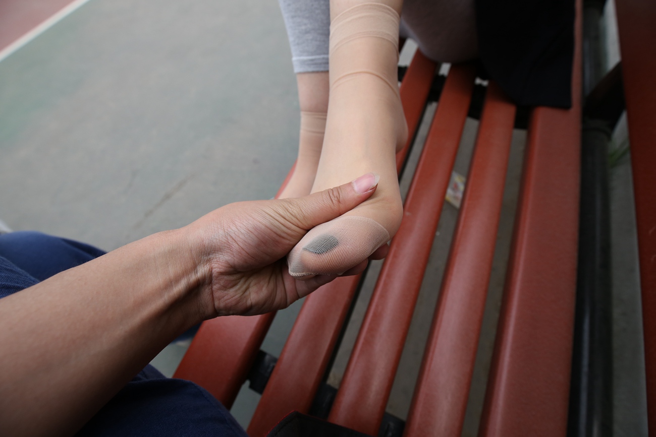 图片[96]-大西瓜爱牙膏-早期作品-Z3-6 空姐灰丝 (5)[87P] – 速更版-美库