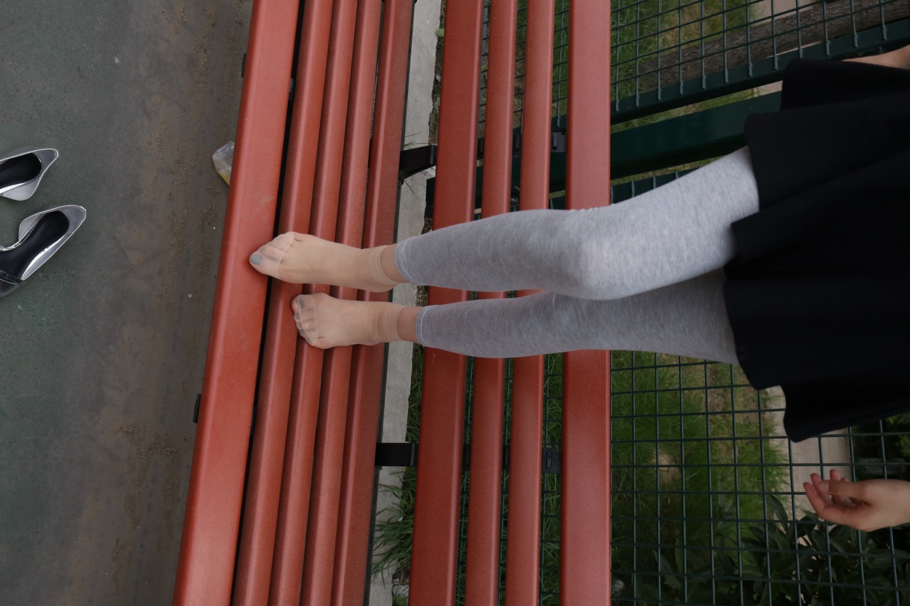 图片[102]-大西瓜爱牙膏-早期作品-Z3-6 空姐灰丝 (5)[87P] – 速更版-美库