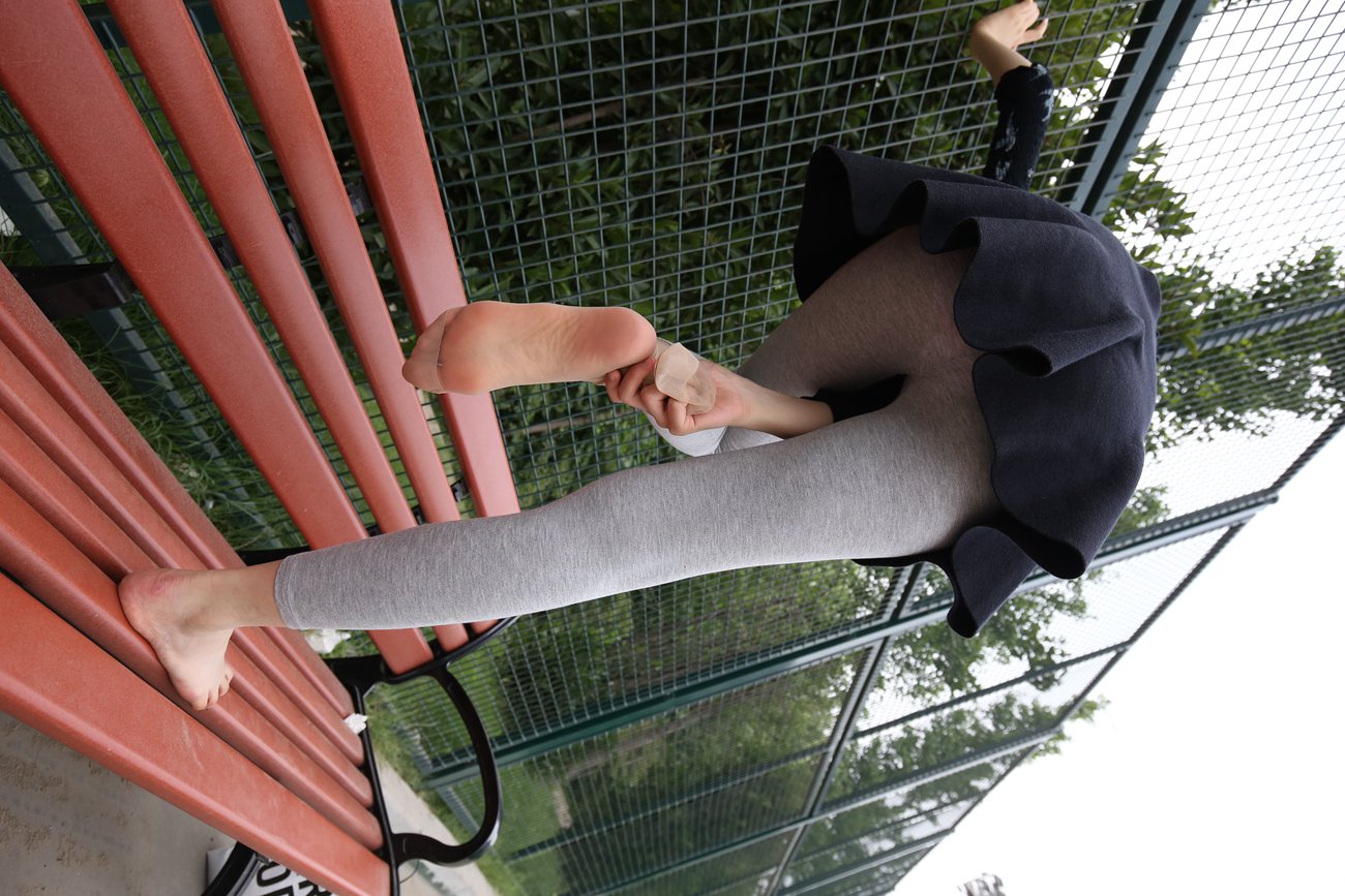 图片[122]-大西瓜爱牙膏-早期作品-Z3-6 空姐灰丝 (5)[87P] – 速更版-美库