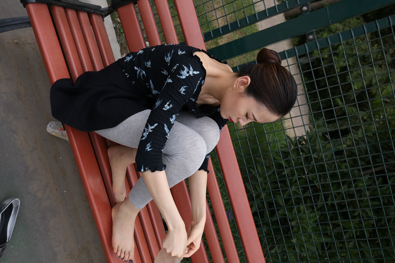 图片[136]-大西瓜爱牙膏-早期作品-Z3-6 空姐灰丝 (5)[87P] – 速更版-美库