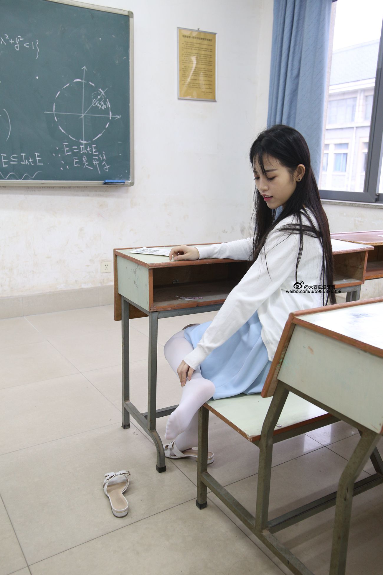 图片[22]-大西瓜爱牙膏-早期作品-Z4-1 小蓝裙 [261P] – 速更版-美库