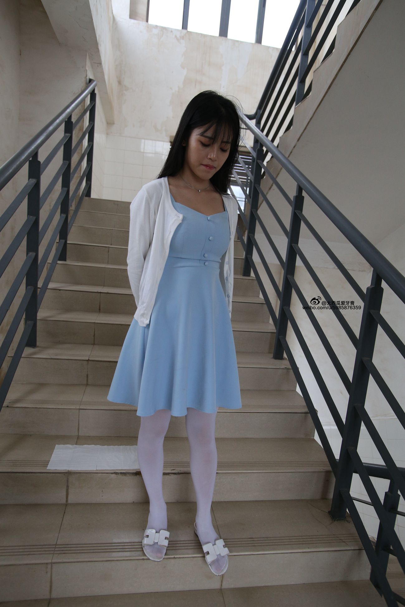 图片[195]-大西瓜爱牙膏-早期作品-Z4-1 小蓝裙 [261P] – 速更版-美库