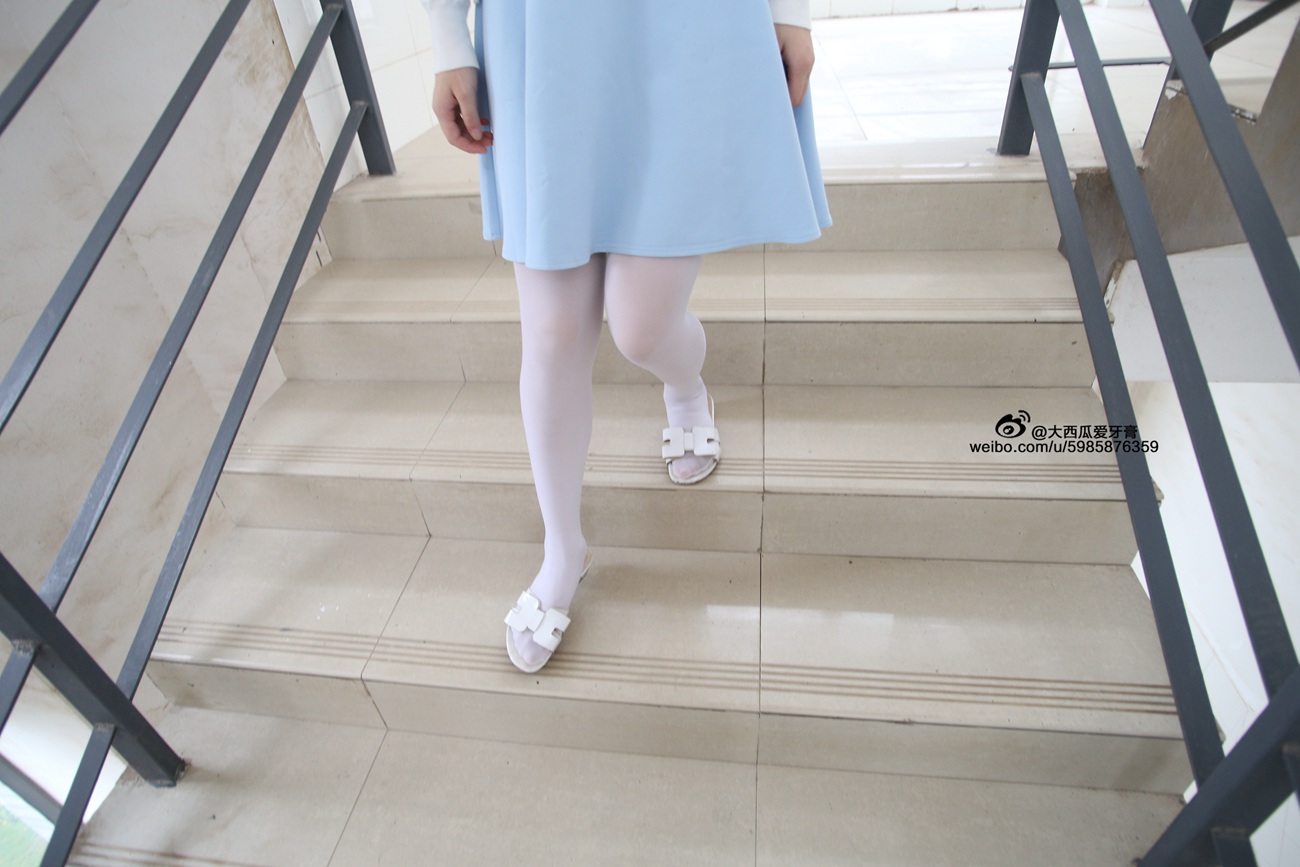 图片[240]-大西瓜爱牙膏-早期作品-Z4-1 小蓝裙 [261P] – 速更版-美库