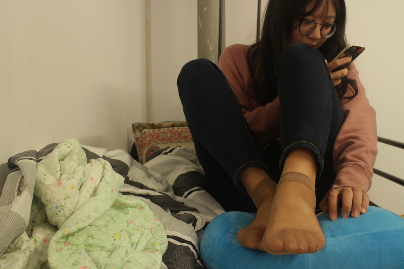 图片[14]-学妹校园寝室短丝系列007期 朱晨伊[55P] – 速更版-美库