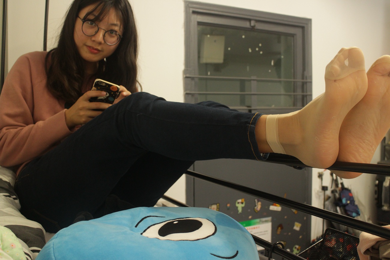 图片[27]-学妹校园寝室短丝系列007期 朱晨伊[55P] – 速更版-美库