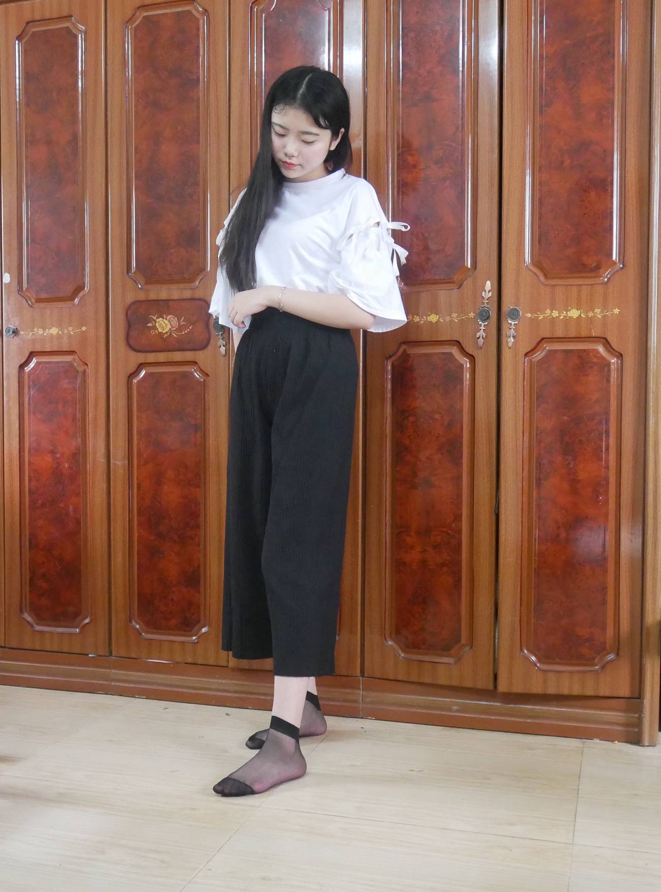 图片[13]-学妹校园寝室短丝系列009期 曹颖[112P] – 速更版-美库