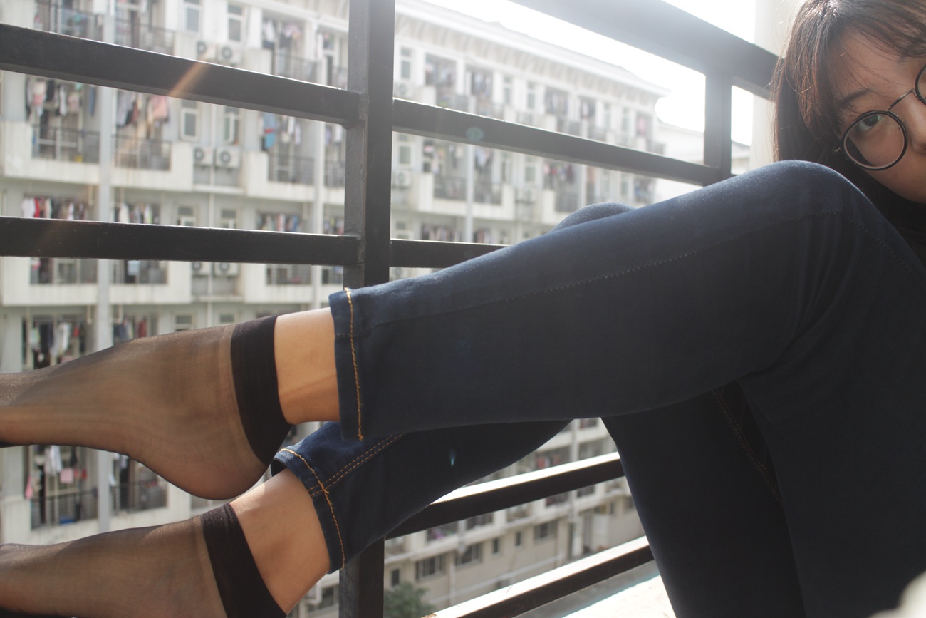 图片[51]-学妹校园寝室短丝系列007期 朱晨伊[55P] – 速更版-美库