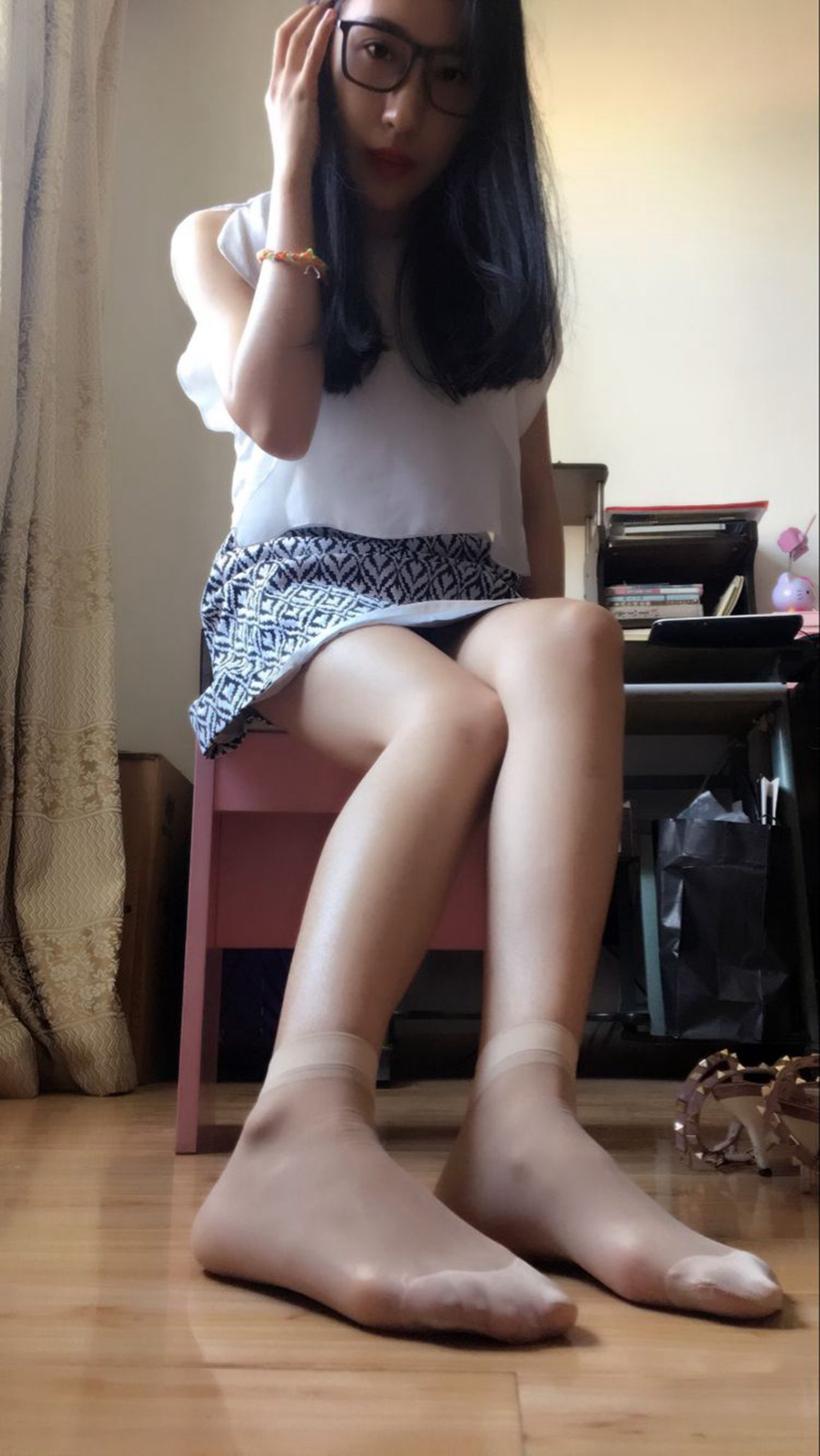 图片[34]-学妹校园寝室短丝系列008期 蕾蕾[41P] – 速更版-美库