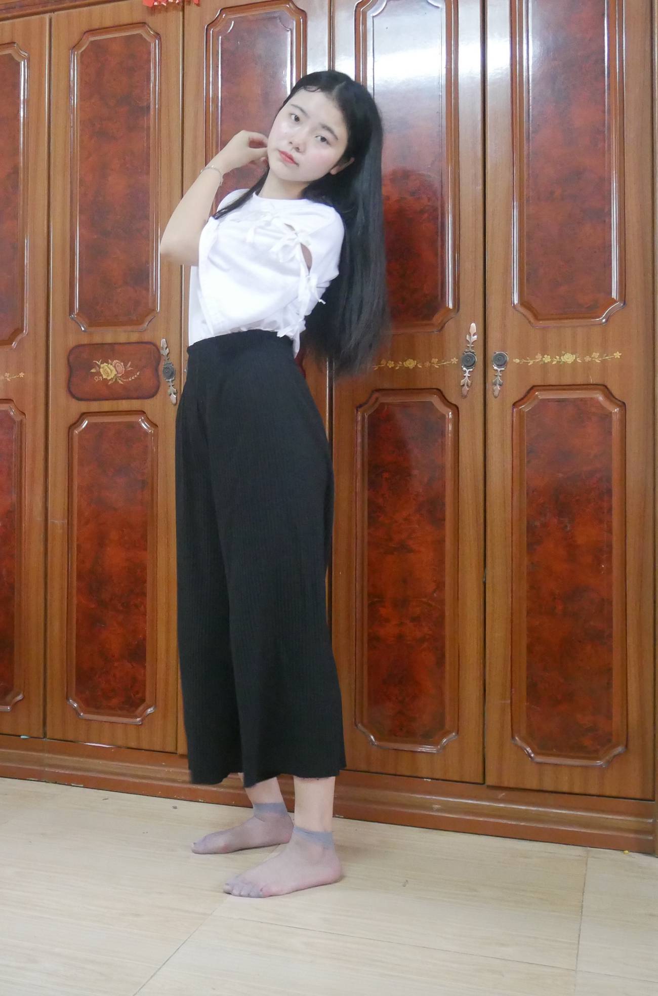 图片[28]-学妹校园寝室短丝系列009期 曹颖[112P] – 速更版-美库