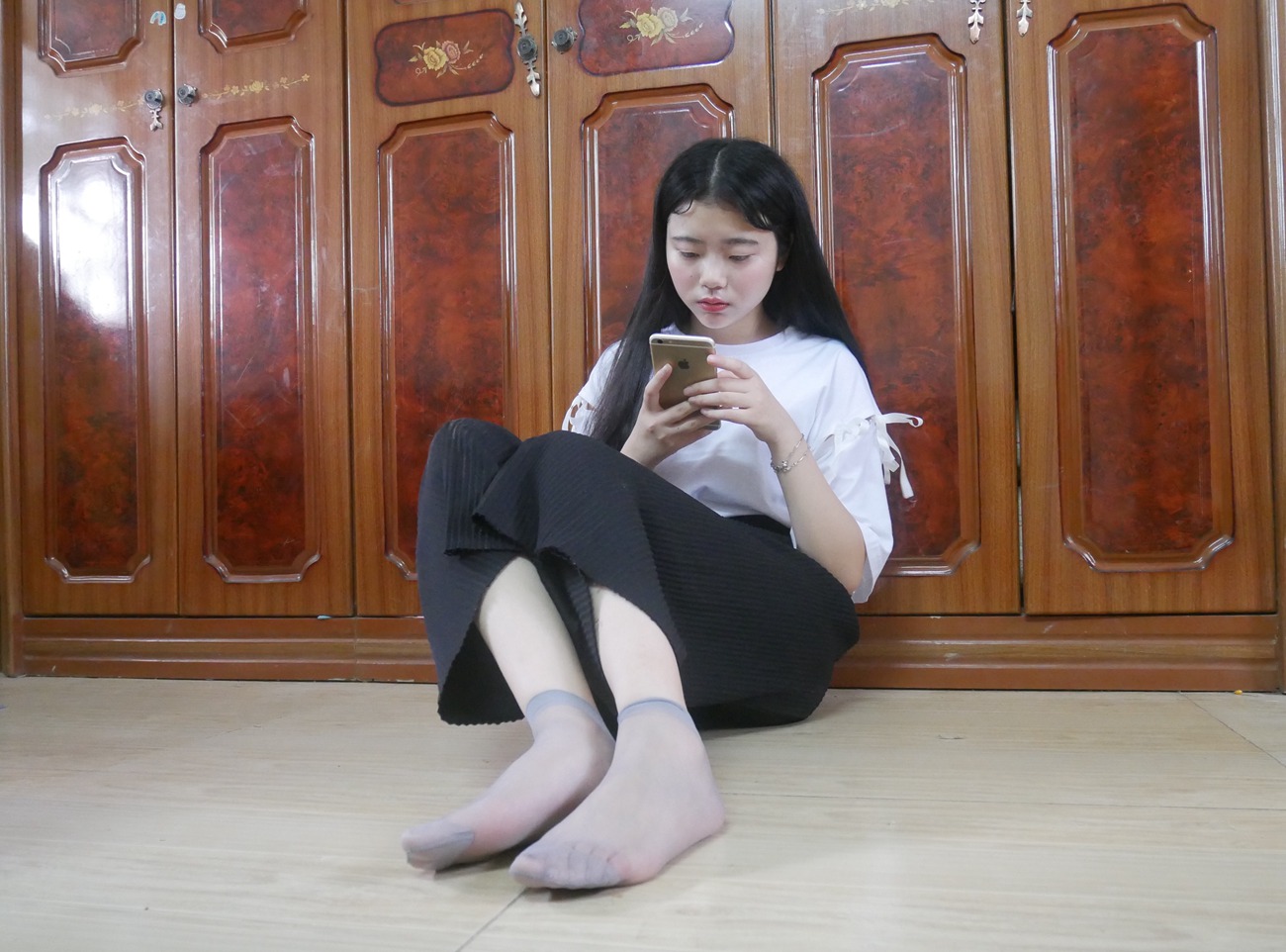 图片[106]-学妹校园寝室短丝系列009期 曹颖[112P] – 速更版-美库