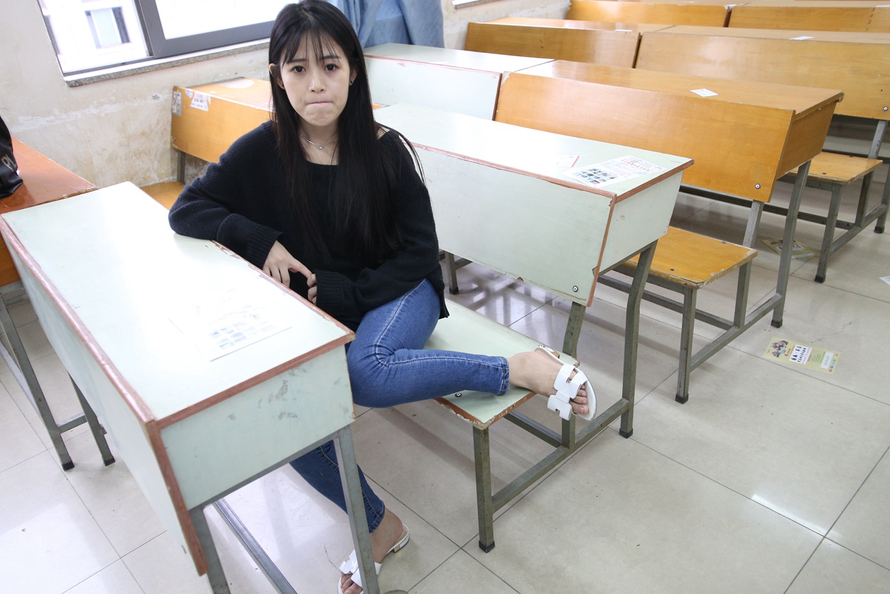 图片[45]-大西瓜爱牙膏-早期作品-Z4-2 小蓝裙 [149P] – 速更版-美库