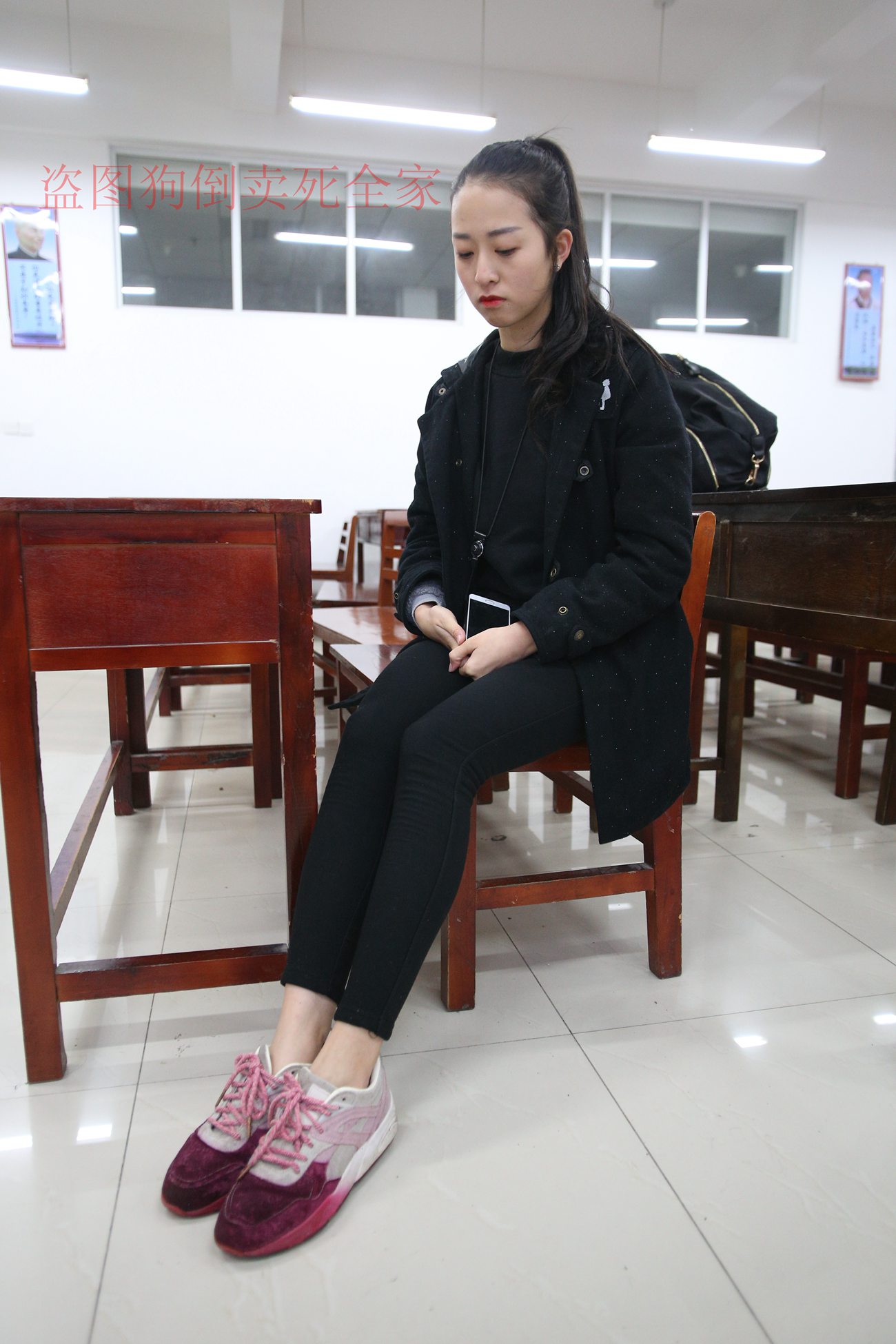 图片[17]-大西瓜爱牙膏-早期作品-Z4-3 短丝+裸足 (1) [136P] – 速更版-美库