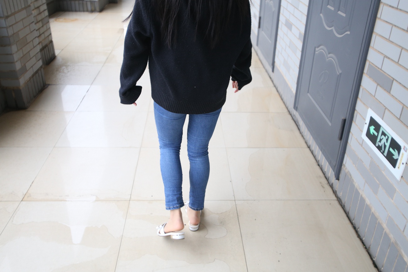 图片[72]-大西瓜爱牙膏-早期作品-Z4-2 小蓝裙 [149P] – 速更版-美库