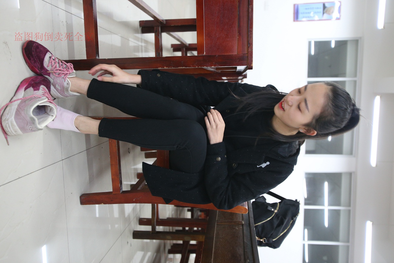 图片[28]-大西瓜爱牙膏-早期作品-Z4-3 短丝+裸足 (1) [136P] – 速更版-美库