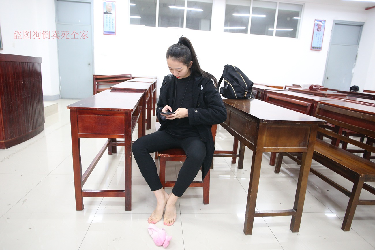 图片[41]-大西瓜爱牙膏-早期作品-Z4-3 短丝+裸足 (1) [136P] – 速更版-美库