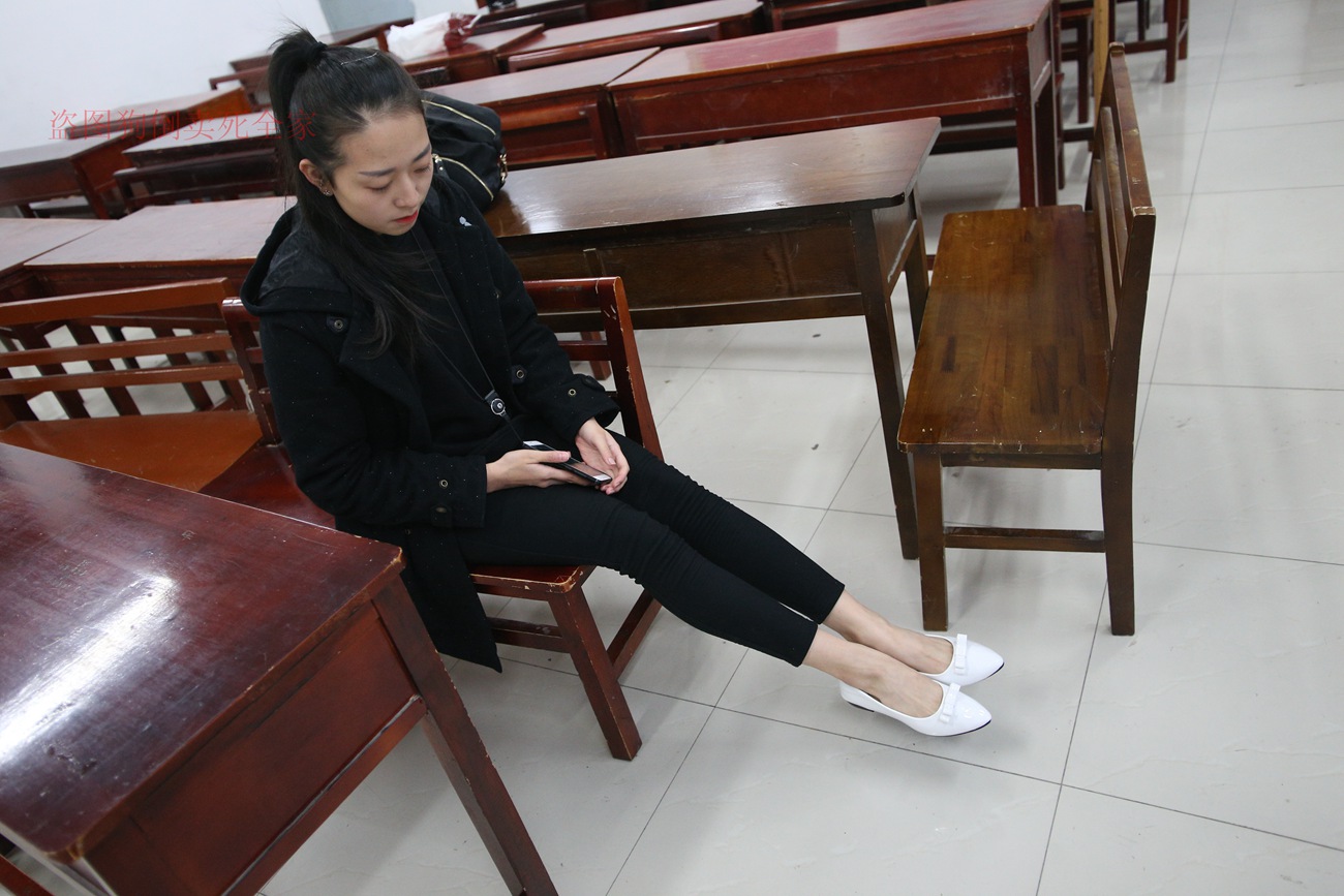 图片[95]-大西瓜爱牙膏-早期作品-Z4-3 短丝+裸足 (1) [136P] – 速更版-美库