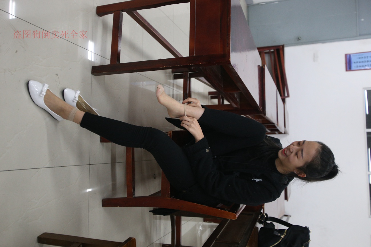 图片[97]-大西瓜爱牙膏-早期作品-Z4-3 短丝+裸足 (1) [136P] – 速更版-美库