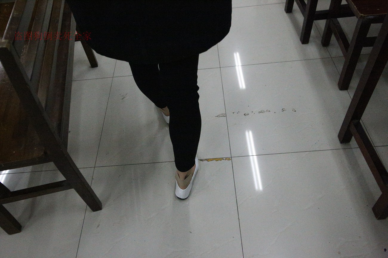 图片[82]-大西瓜爱牙膏-早期作品-Z4-3 短丝+裸足 (1) [187P] – 速更版-美库