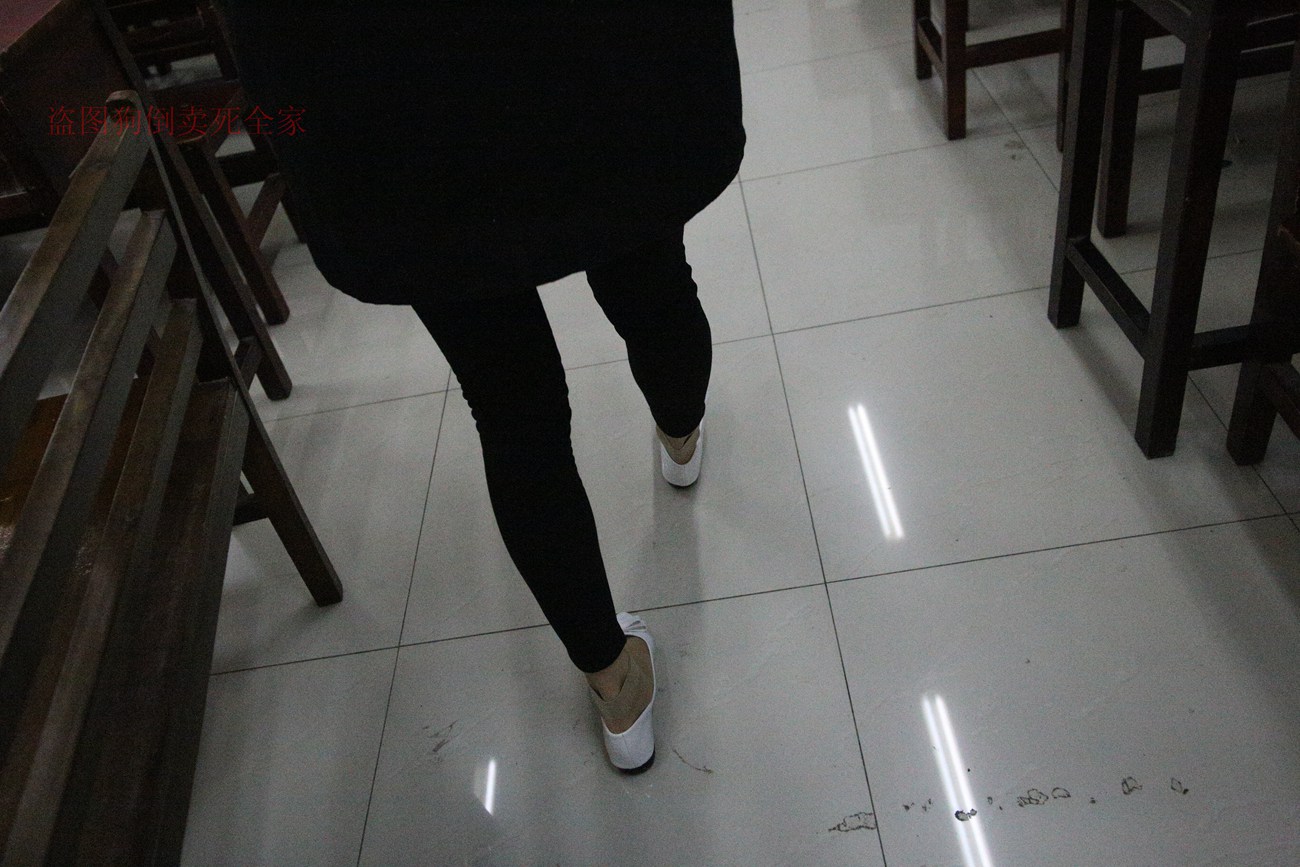 图片[83]-大西瓜爱牙膏-早期作品-Z4-3 短丝+裸足 (1) [187P] – 速更版-美库