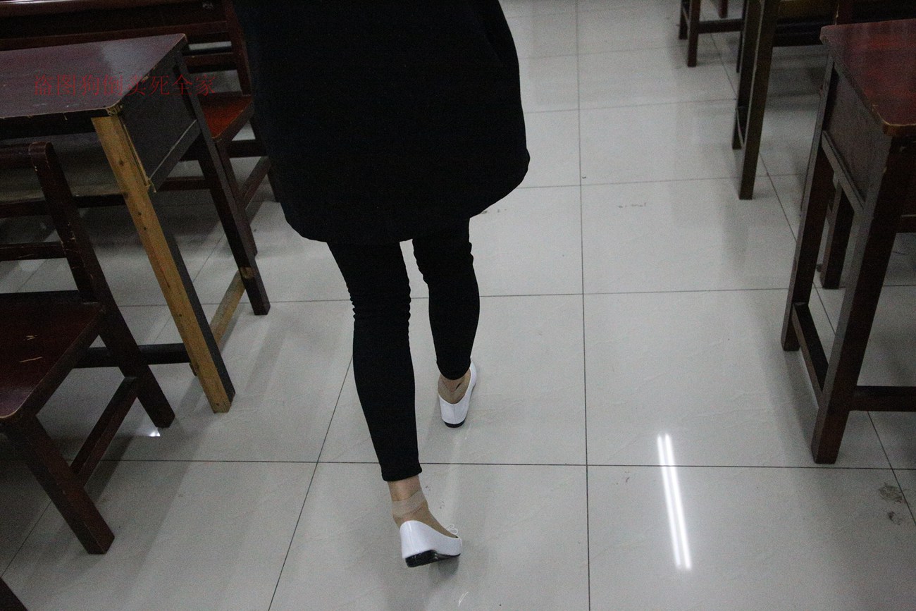 图片[84]-大西瓜爱牙膏-早期作品-Z4-3 短丝+裸足 (1) [187P] – 速更版-美库