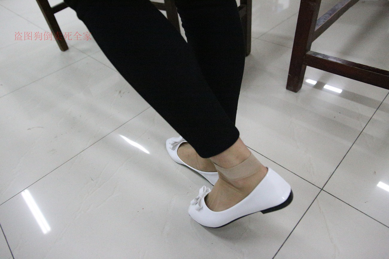 图片[94]-大西瓜爱牙膏-早期作品-Z4-3 短丝+裸足 (1) [187P] – 速更版-美库