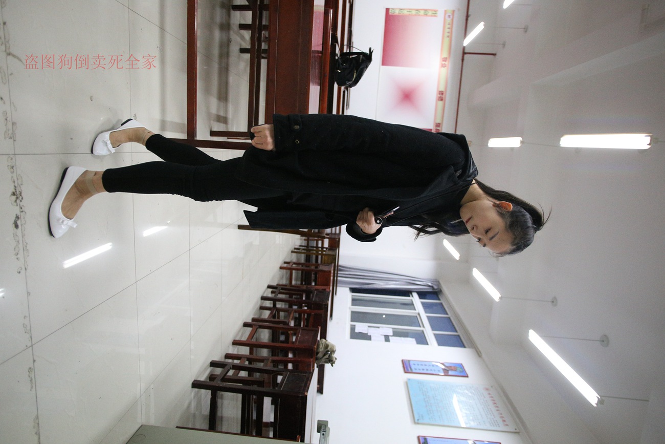 图片[147]-大西瓜爱牙膏-早期作品-Z4-3 短丝+裸足 (1) [187P] – 速更版-美库