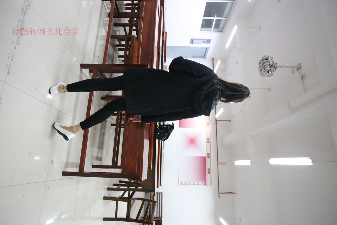 图片[152]-大西瓜爱牙膏-早期作品-Z4-3 短丝+裸足 (1) [187P] – 速更版-美库