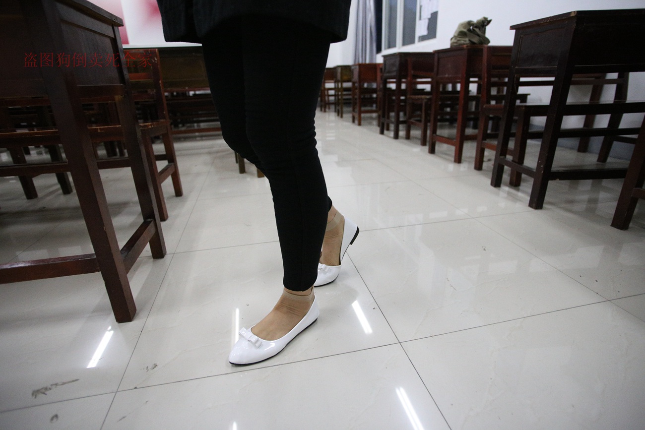 图片[157]-大西瓜爱牙膏-早期作品-Z4-3 短丝+裸足 (1) [187P] – 速更版-美库