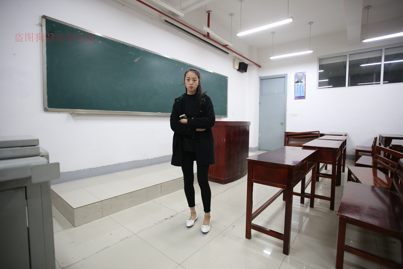 图片[161]-大西瓜爱牙膏-早期作品-Z4-3 短丝+裸足 (1) [187P] – 速更版-美库