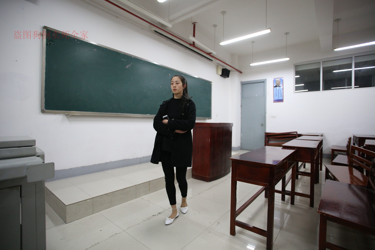 图片[162]-大西瓜爱牙膏-早期作品-Z4-3 短丝+裸足 (1) [187P] – 速更版-美库