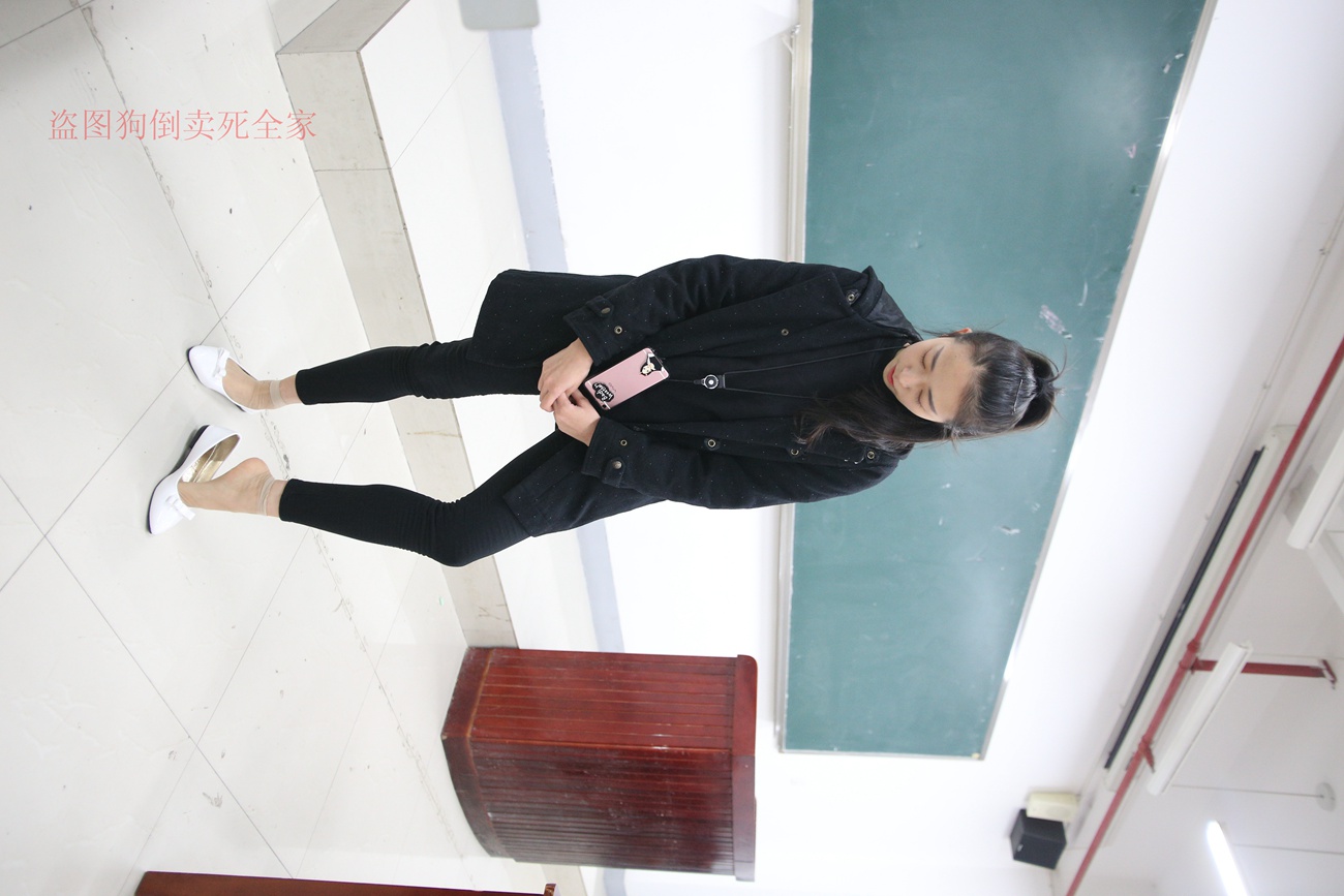 图片[187]-大西瓜爱牙膏-早期作品-Z4-3 短丝+裸足 (1) [187P] – 速更版-美库