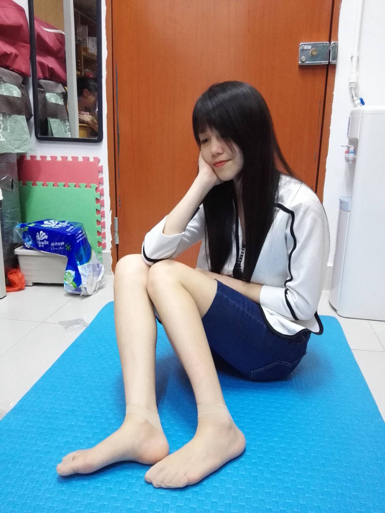 图片[12]-学妹校园寝室短丝系列011期 红萍[71P] – 速更版-美库