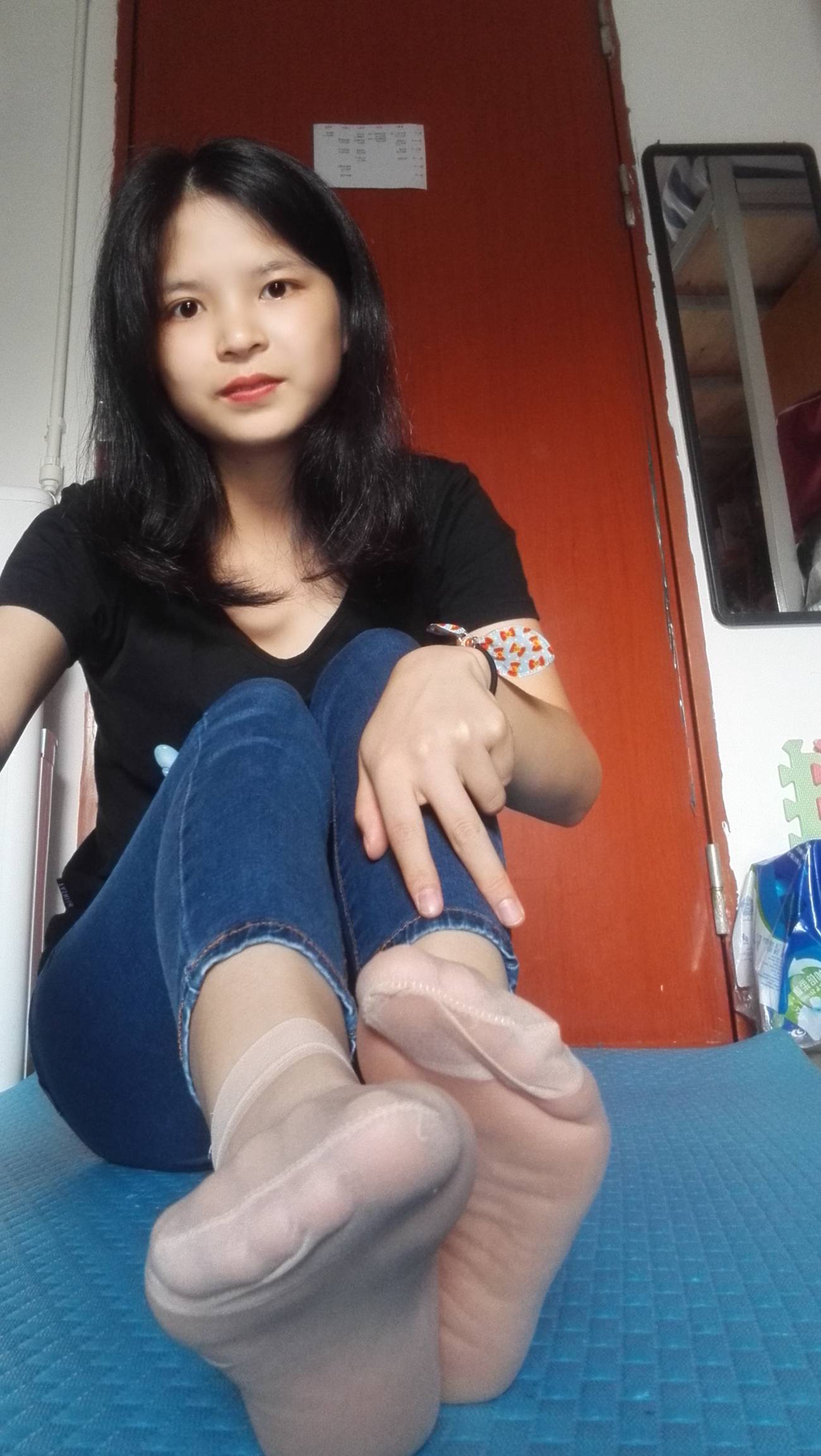 图片[22]-学妹校园寝室短丝系列011期 红萍[71P] – 速更版-美库