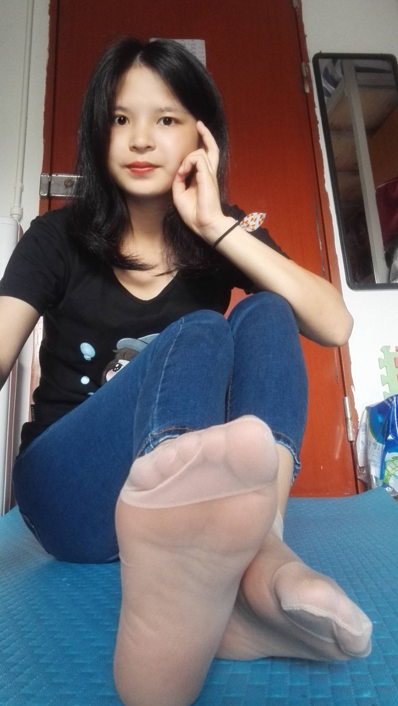 图片[25]-学妹校园寝室短丝系列011期 红萍[71P] – 速更版-美库