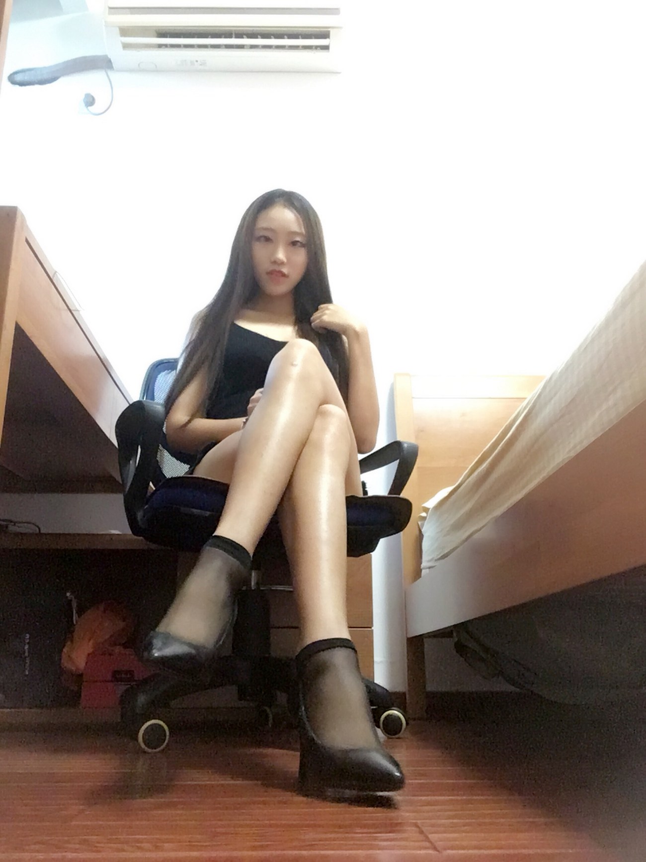 图片[45]-学妹校园寝室短丝系列010期 曾雨柔[96P] – 速更版-美库