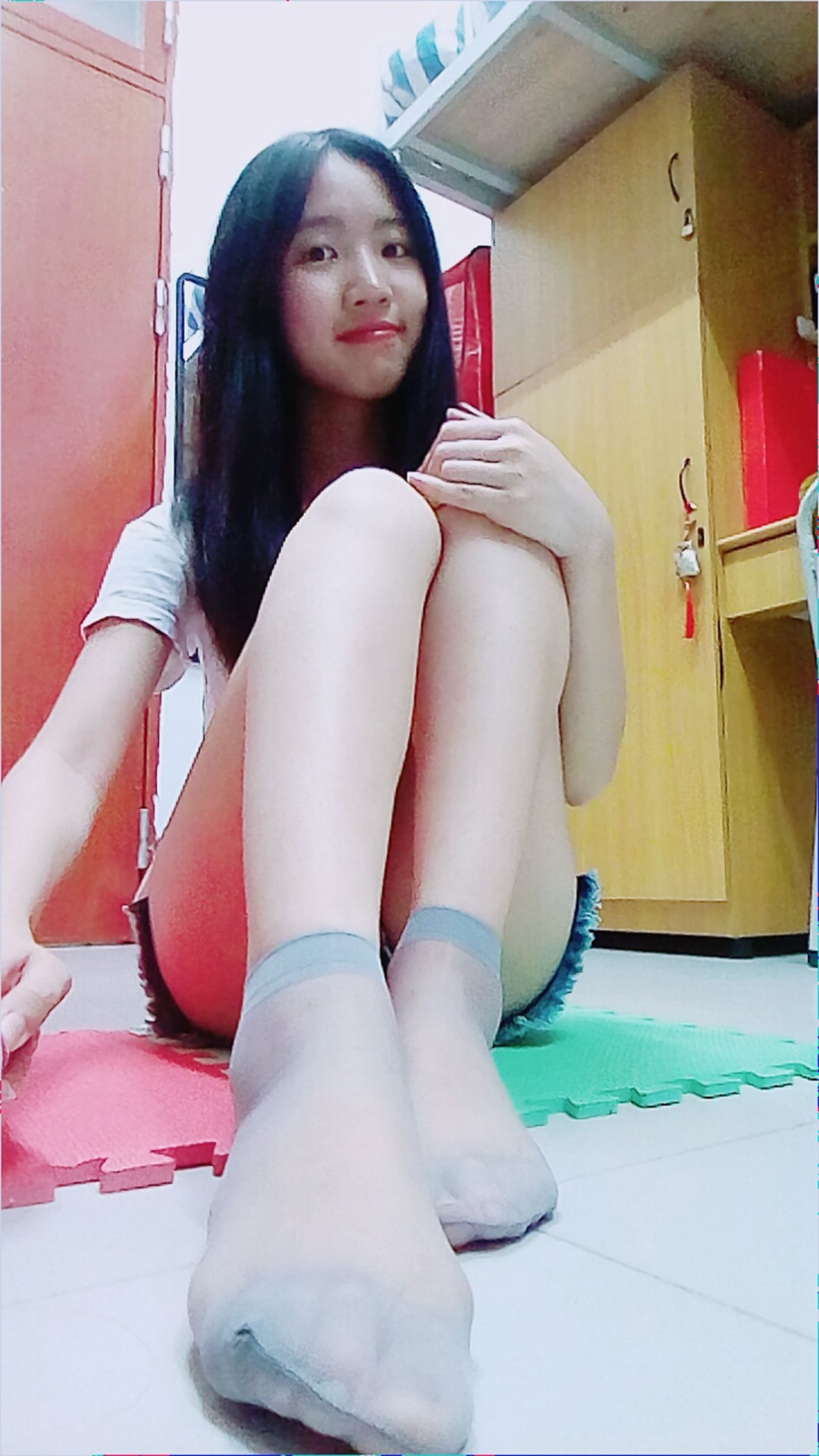 图片[17]-学妹校园寝室短丝系列012期 黄颖[40P] – 速更版-美库