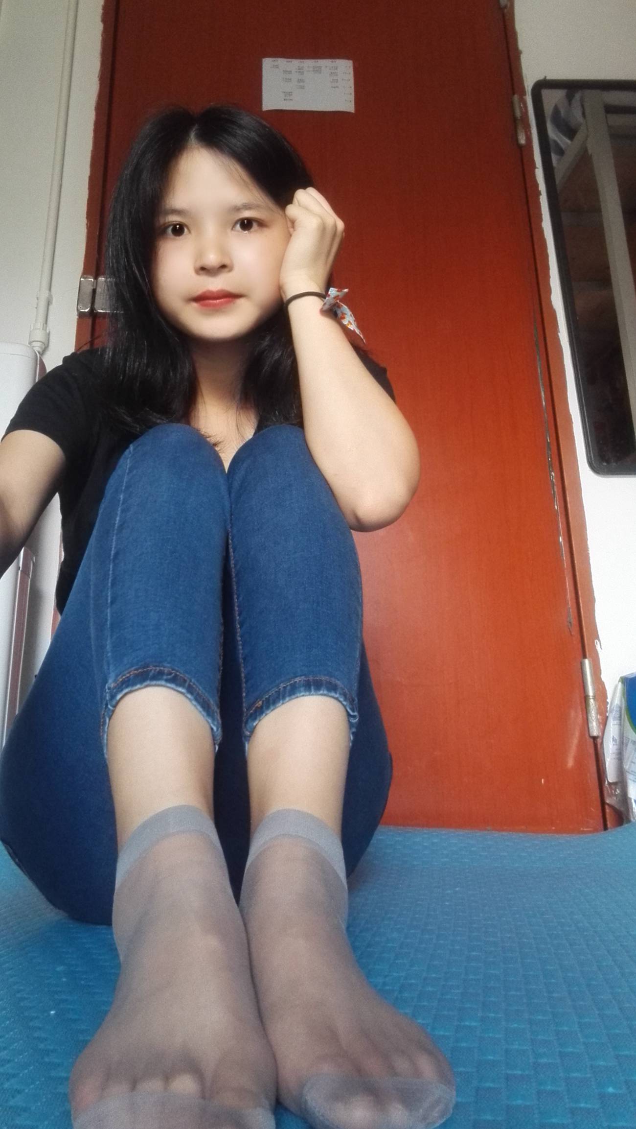 图片[32]-学妹校园寝室短丝系列011期 红萍[71P] – 速更版-美库