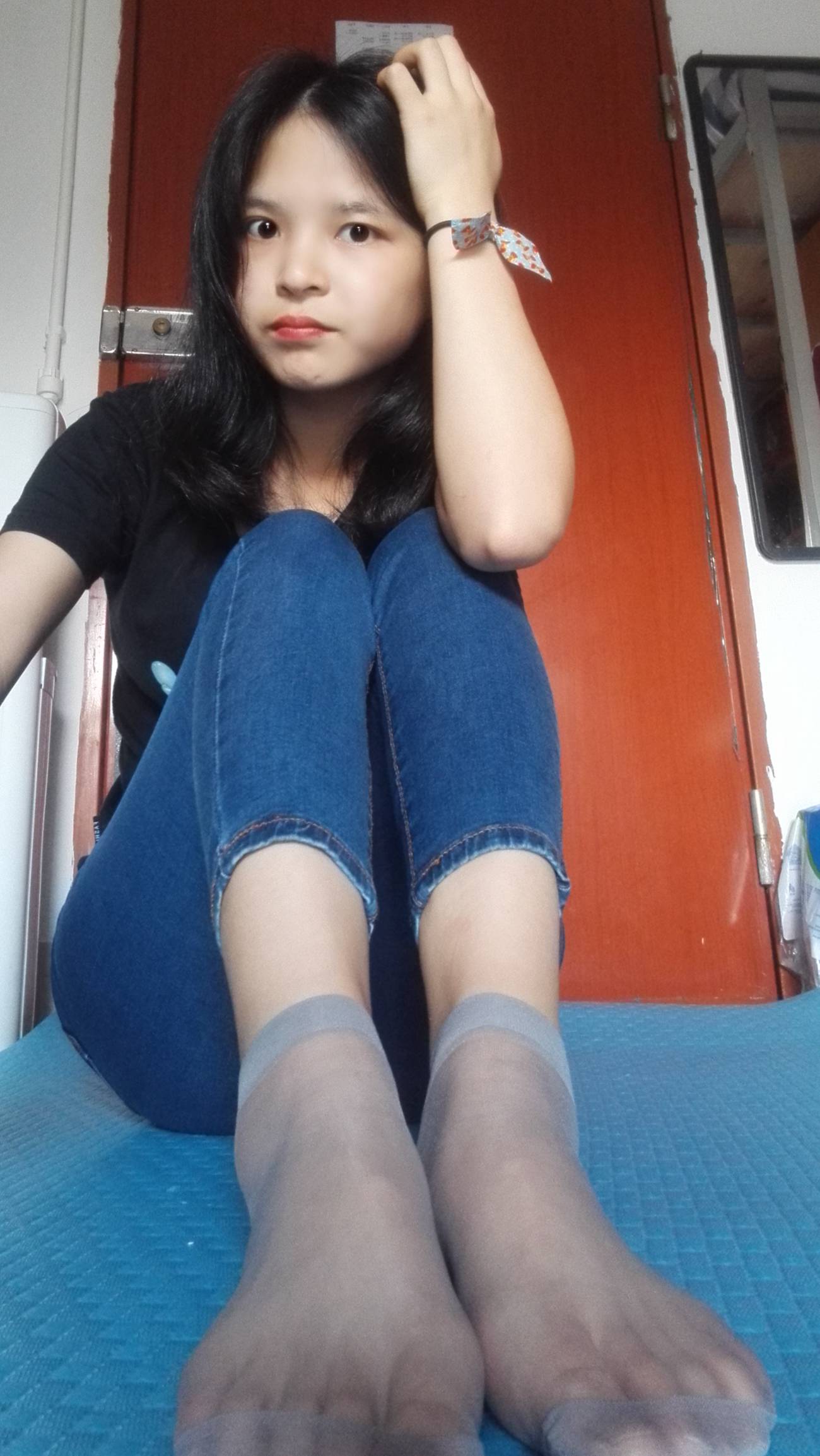 图片[35]-学妹校园寝室短丝系列011期 红萍[71P] – 速更版-美库