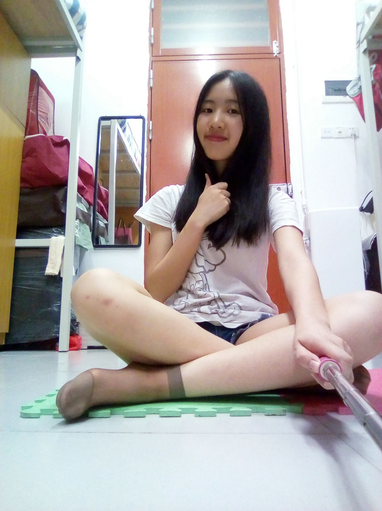 图片[33]-学妹校园寝室短丝系列012期 黄颖[40P] – 速更版-美库