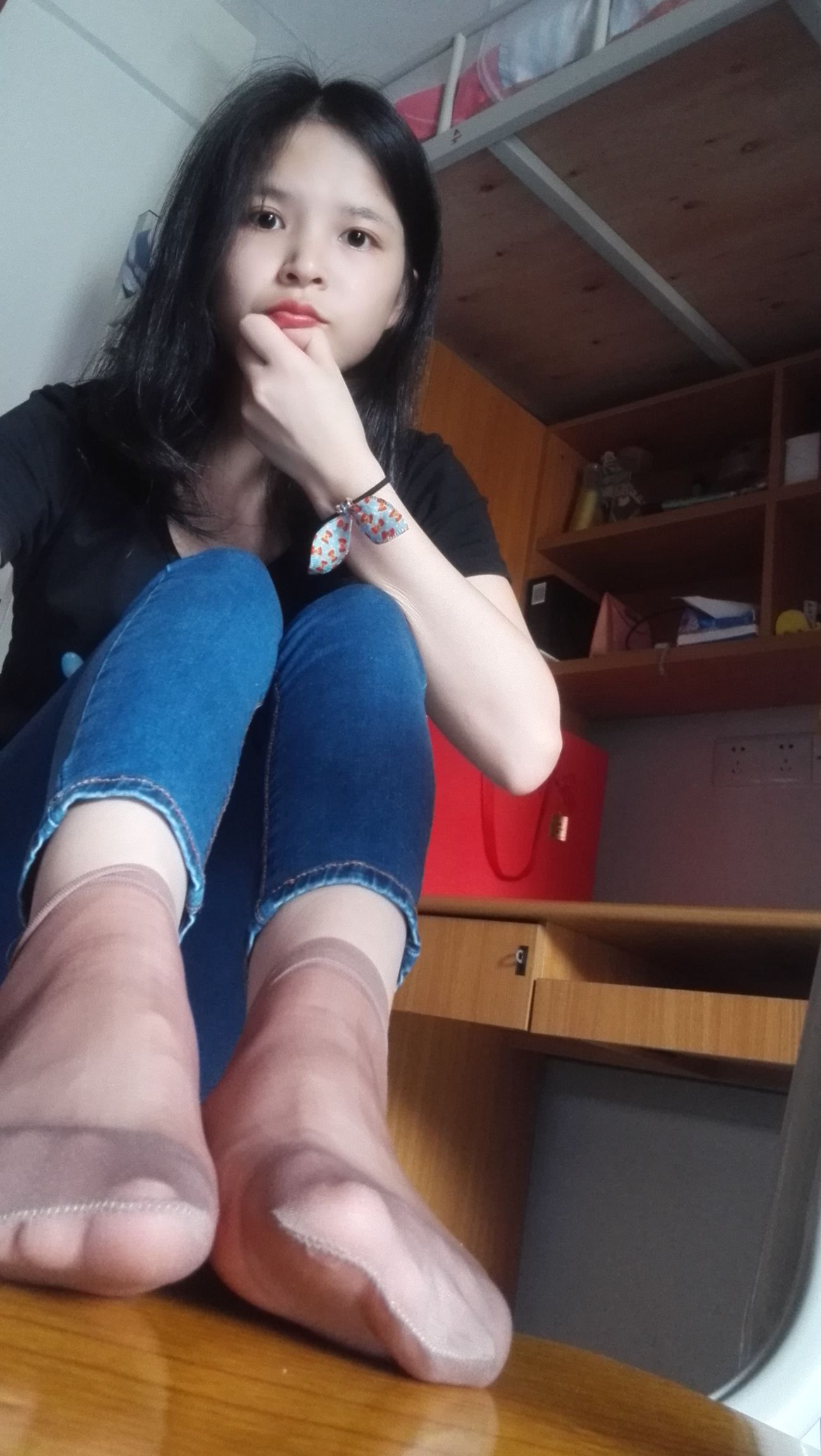 图片[46]-学妹校园寝室短丝系列011期 红萍[71P] – 速更版-美库