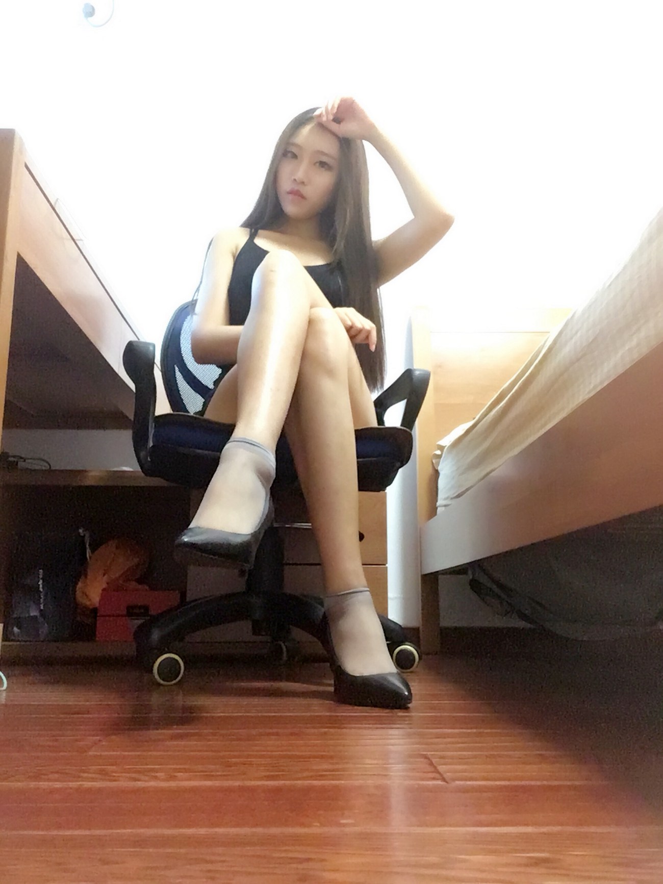 图片[88]-学妹校园寝室短丝系列010期 曾雨柔[96P] – 速更版-美库