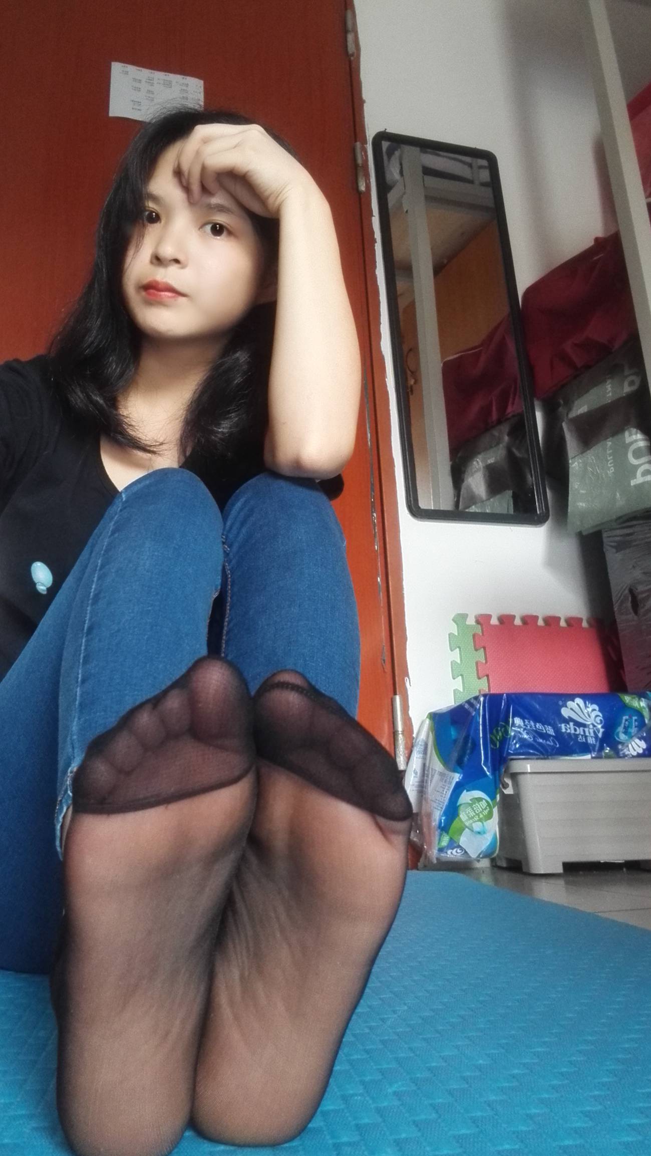 图片[47]-学妹校园寝室短丝系列011期 红萍[71P] – 速更版-美库