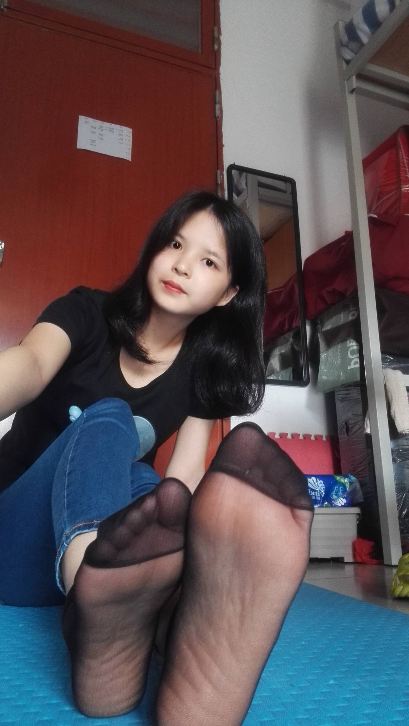 图片[49]-学妹校园寝室短丝系列011期 红萍[71P] – 速更版-美库