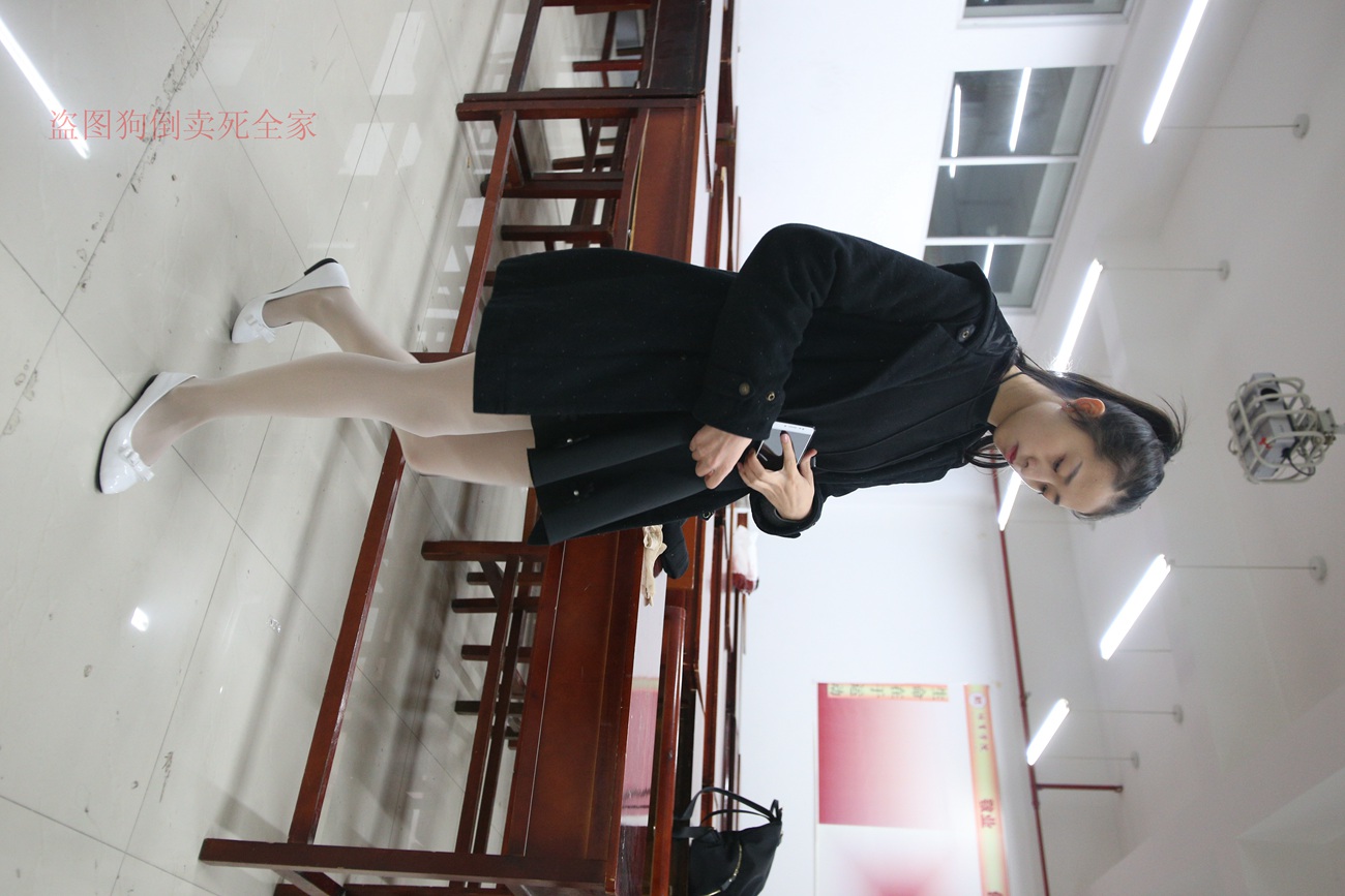 图片[13]-大西瓜爱牙膏-早期作品-Z4-4 教室电梯白袜 [336P] – 速更版-美库