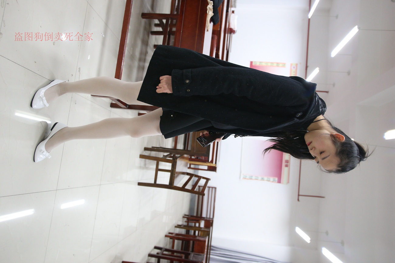 图片[31]-大西瓜爱牙膏-早期作品-Z4-4 教室电梯白袜 [336P] – 速更版-美库