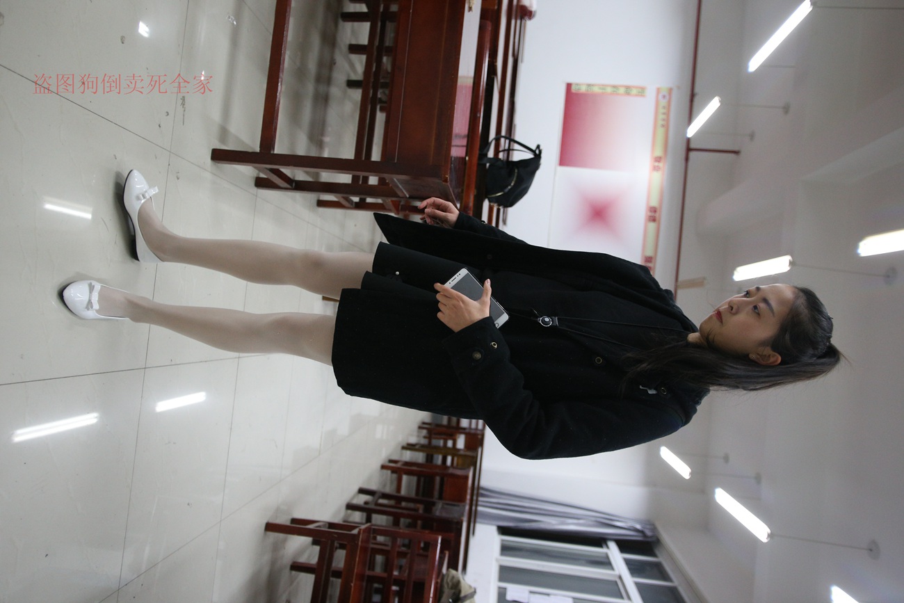 图片[32]-大西瓜爱牙膏-早期作品-Z4-4 教室电梯白袜 [336P] – 速更版-美库