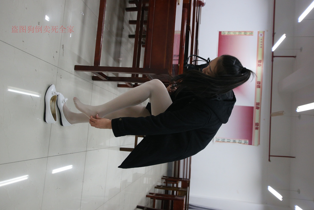 图片[40]-大西瓜爱牙膏-早期作品-Z4-4 教室电梯白袜 [336P] – 速更版-美库